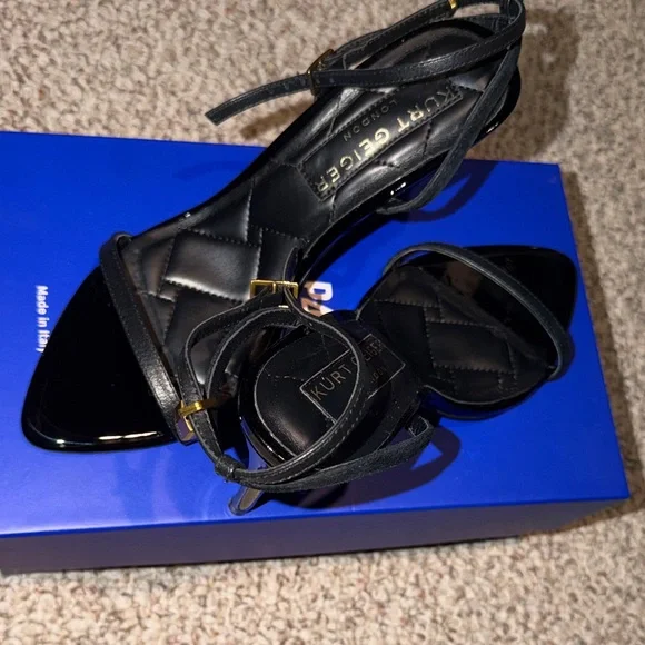 Kurt Geiger Black Quilted Heels with Gold Lock - Picture 3 of 6